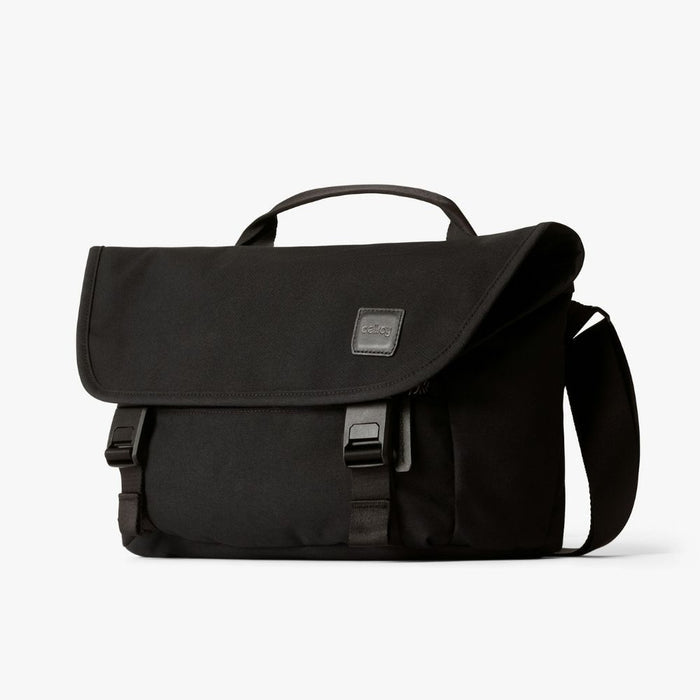 8L / Black