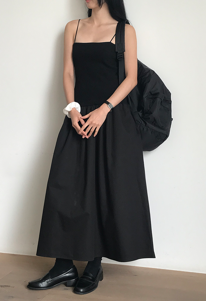 Simon
Dress
Peached
Poplin
Black
Chic
Versatile
Tailored
Modern
Classic