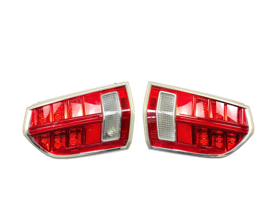 2012-2014 Chrysler 300 SRT Right & Left Tail Light Assembly Set 68154602AA