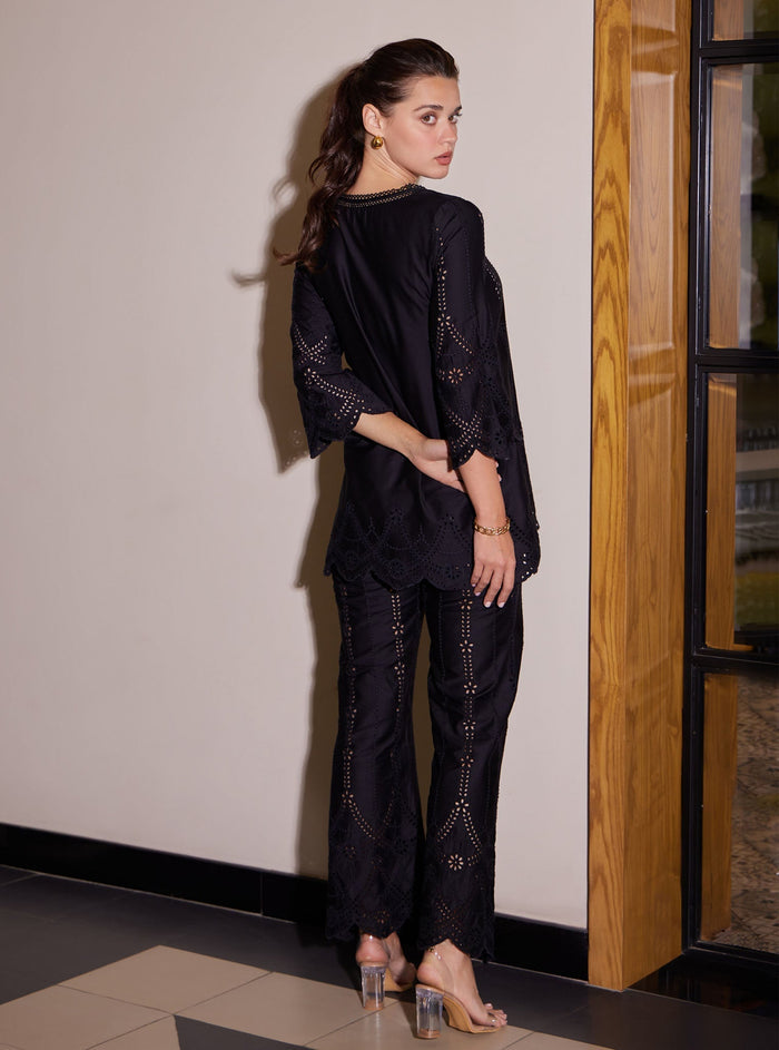 Athena Pima Black Top