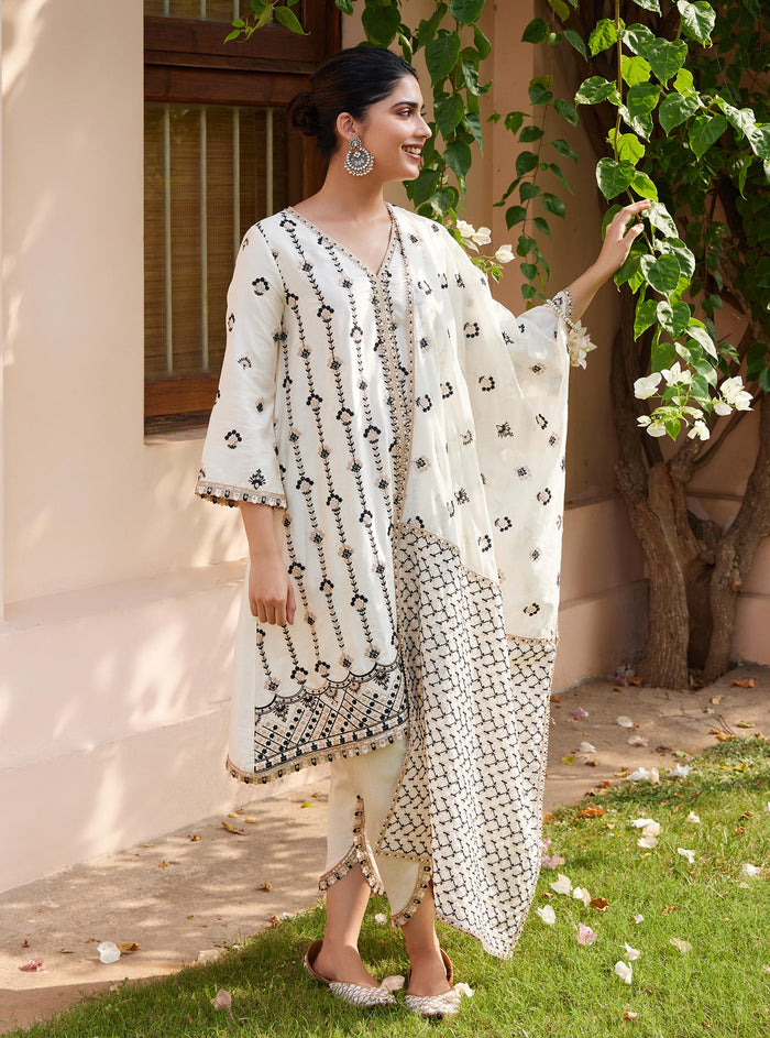 Mulmul Pima Suvasi Off White Pant