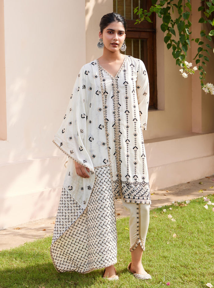 Mulmul Pima Suvasi Off White Pant